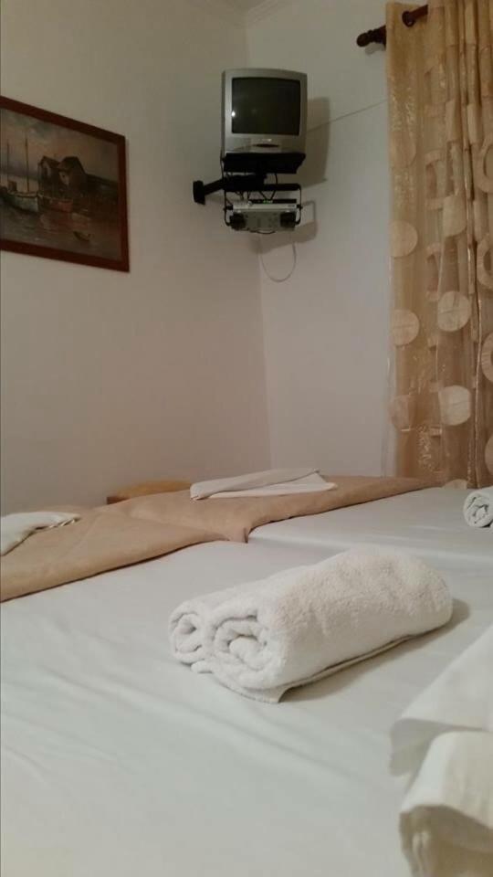 Anemones Studios & Apartment *