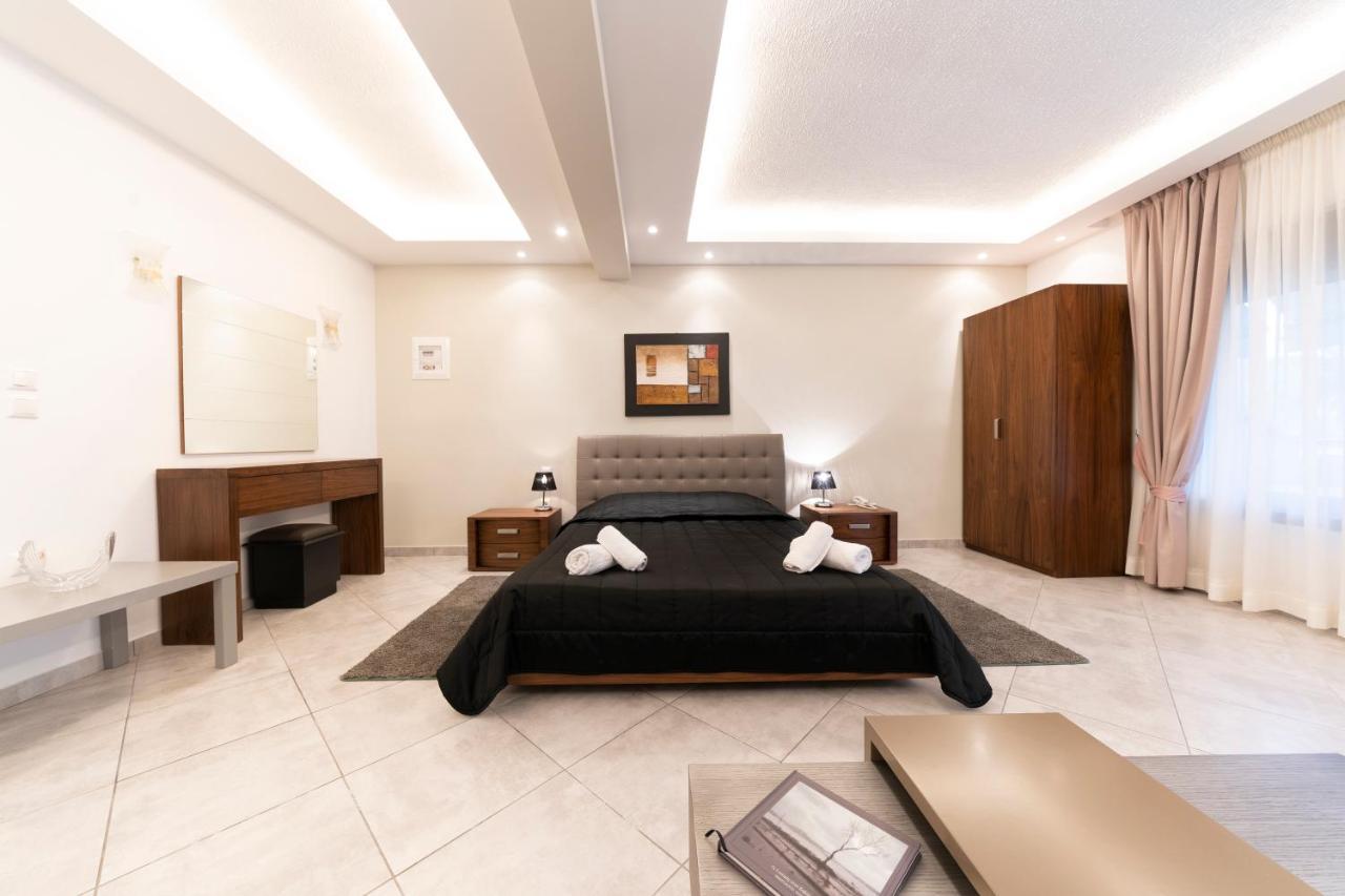 Hotel Romantica Palaiontsiflikion
