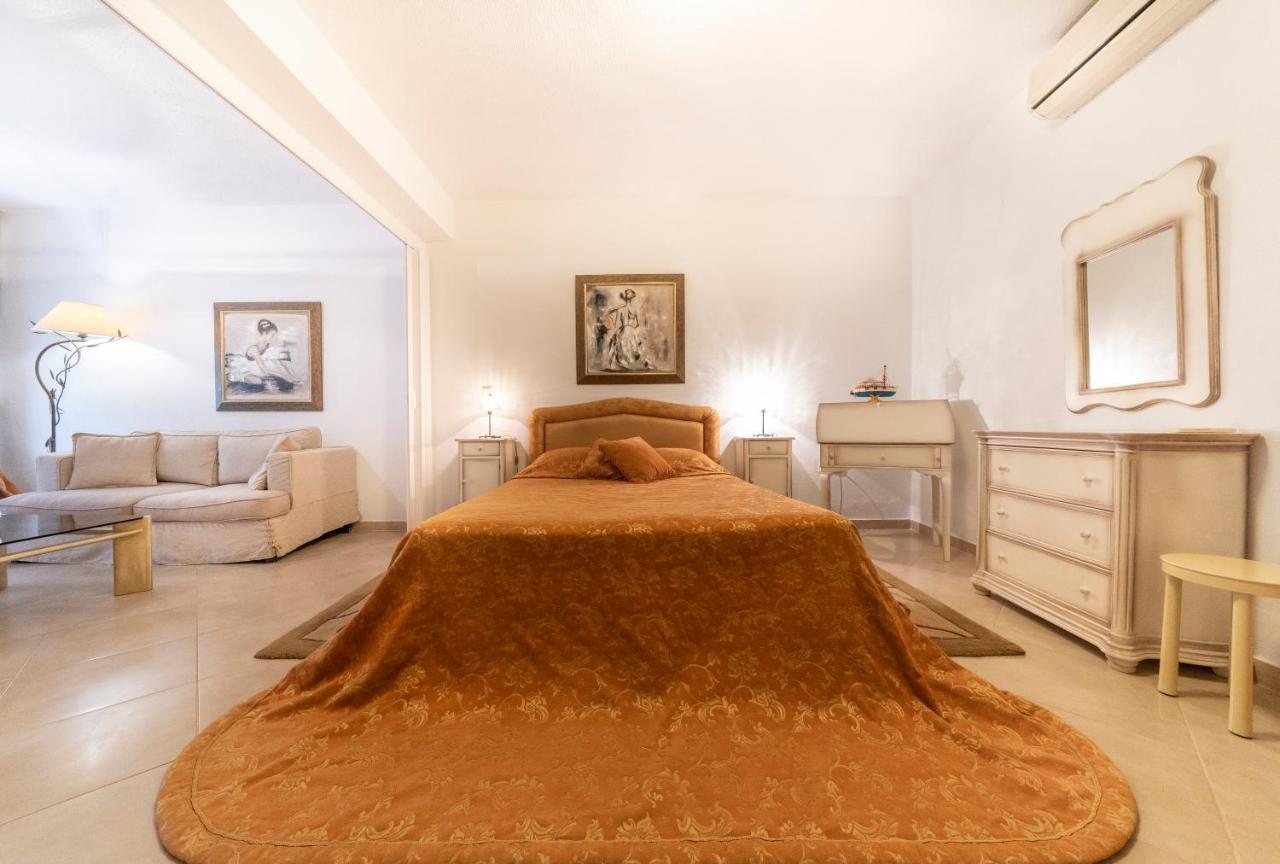 Romantica Hotel Palaiontsiflikion