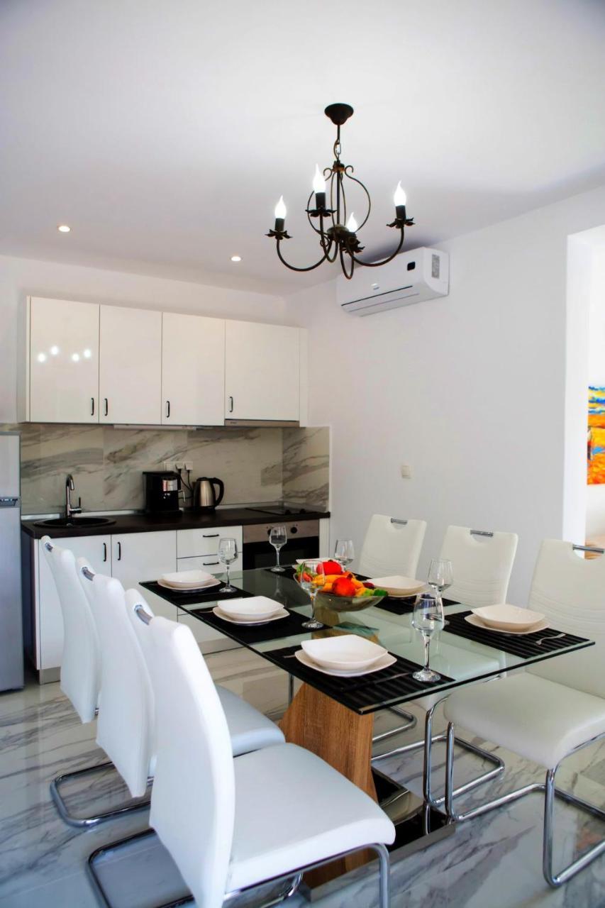 Salonikiou & Apartment *