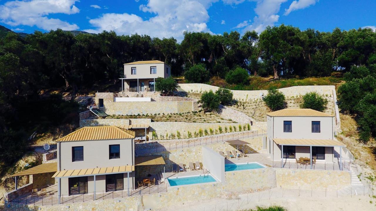 Asaya Hills Villa *