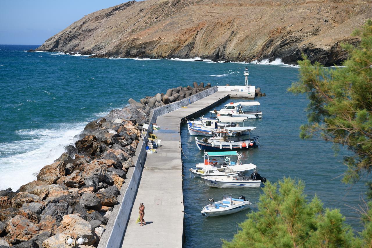 Hotel Captain's House & Panormos (Crete)