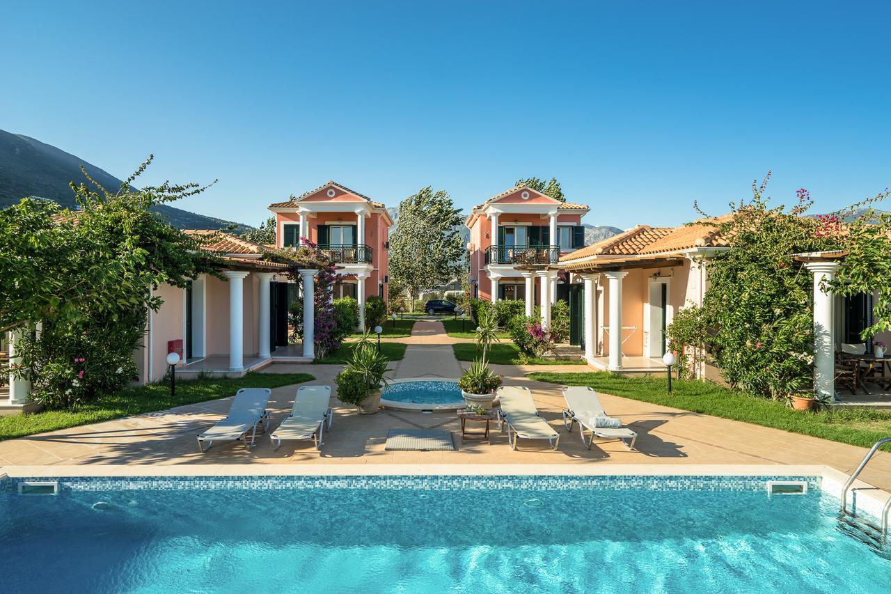 Villa Aktes *