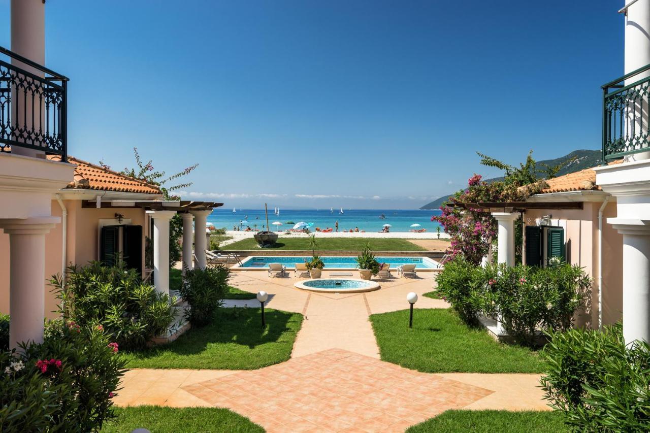 Aktes * Vasiliki (Lefkada)