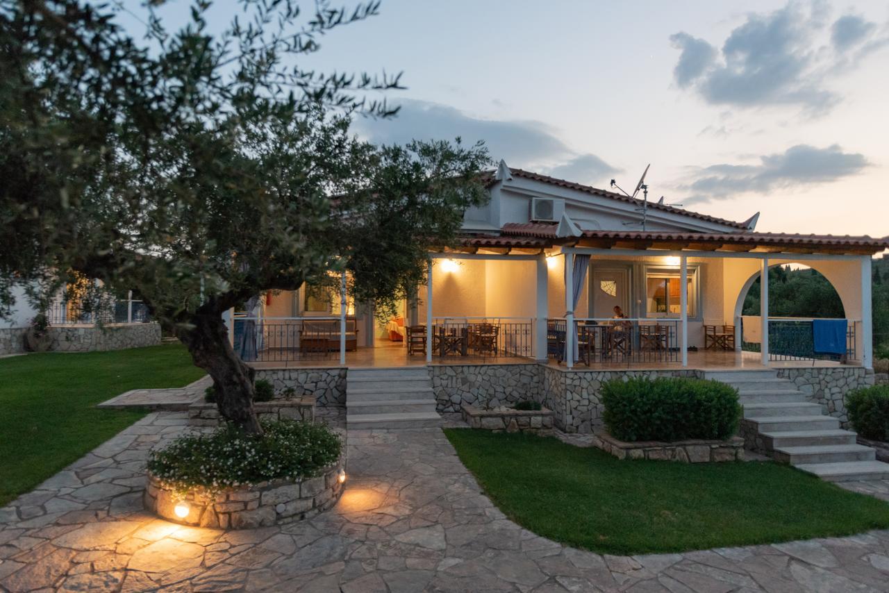 Apartment Tasos Koutsoubos Koroni (Messinia)