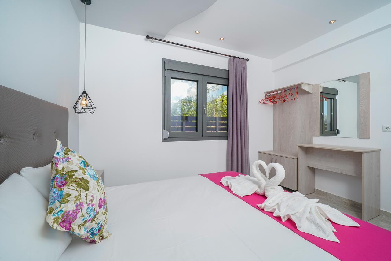 Eridon Hotel *