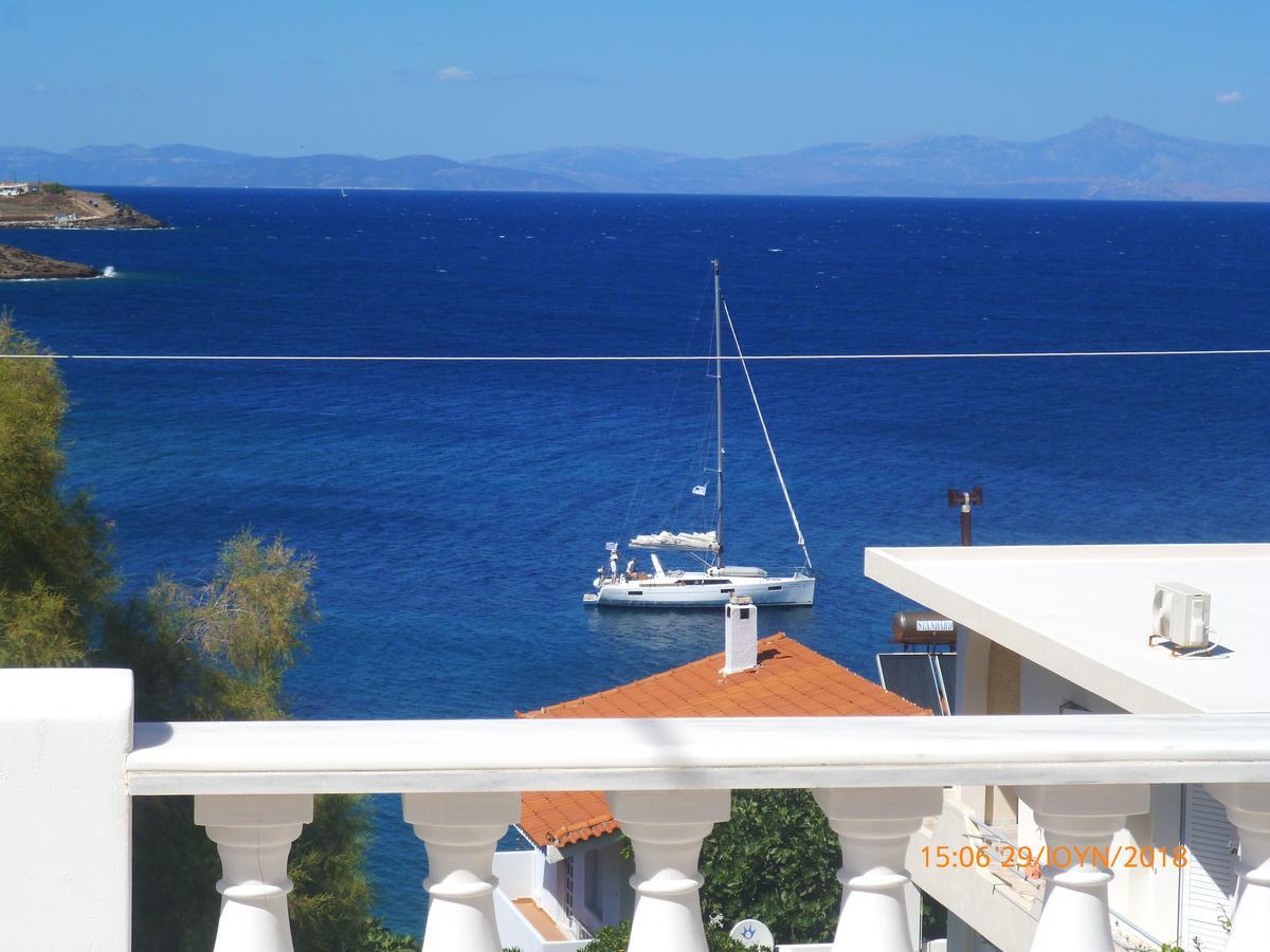 Holiday home Perigiali Seaside Vromopousi
