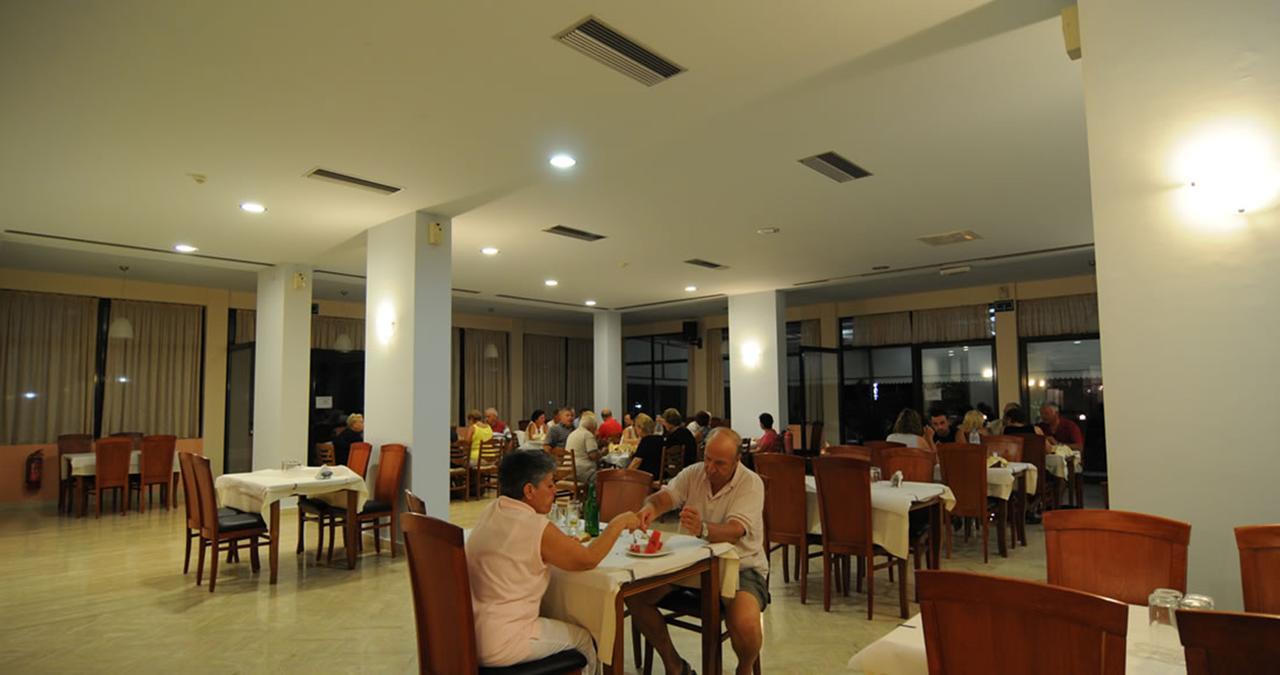 Hotel Cleopatra