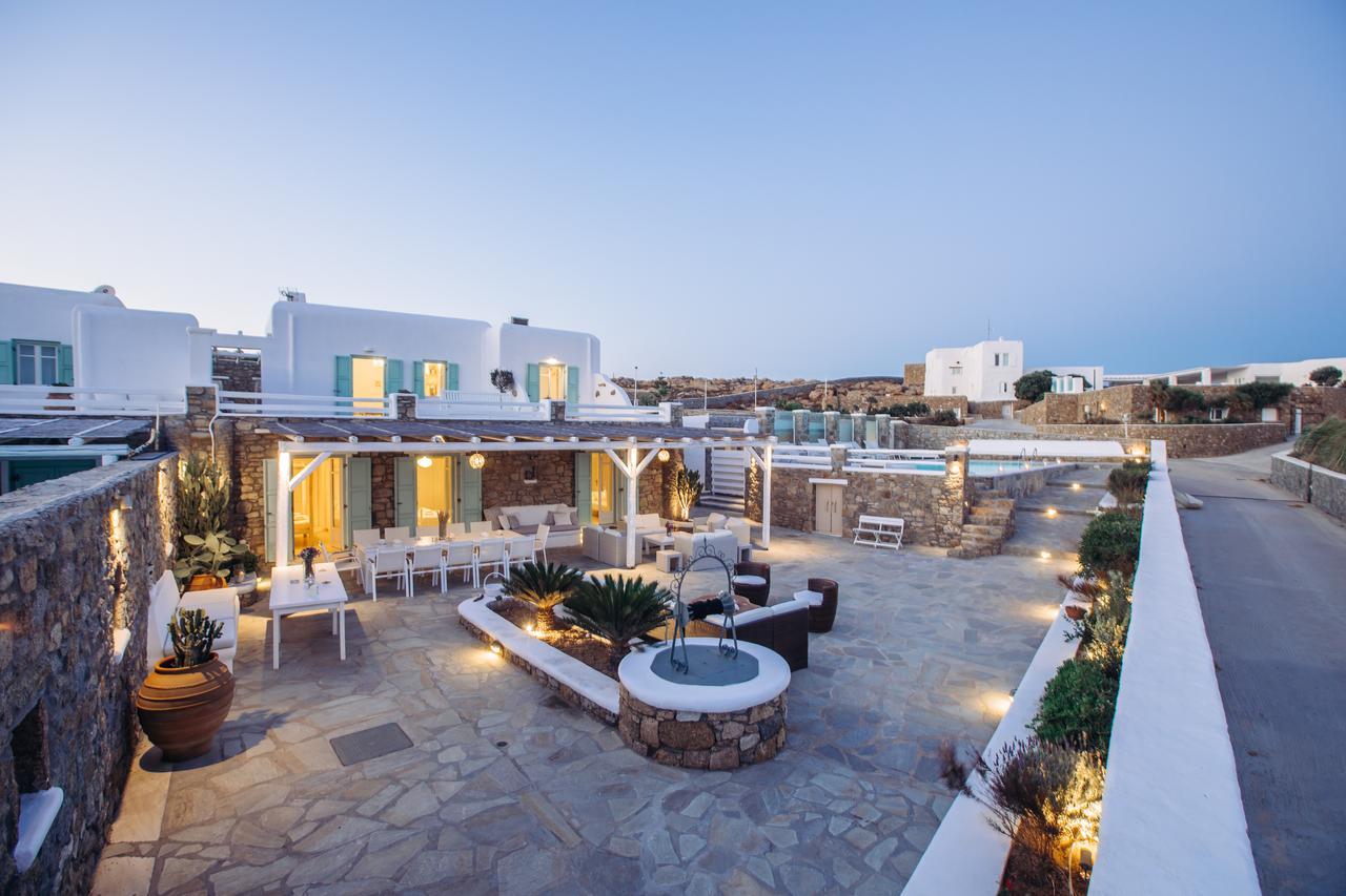 Mando Pool Villas W Sea Views - Five Bedrooms Villa *