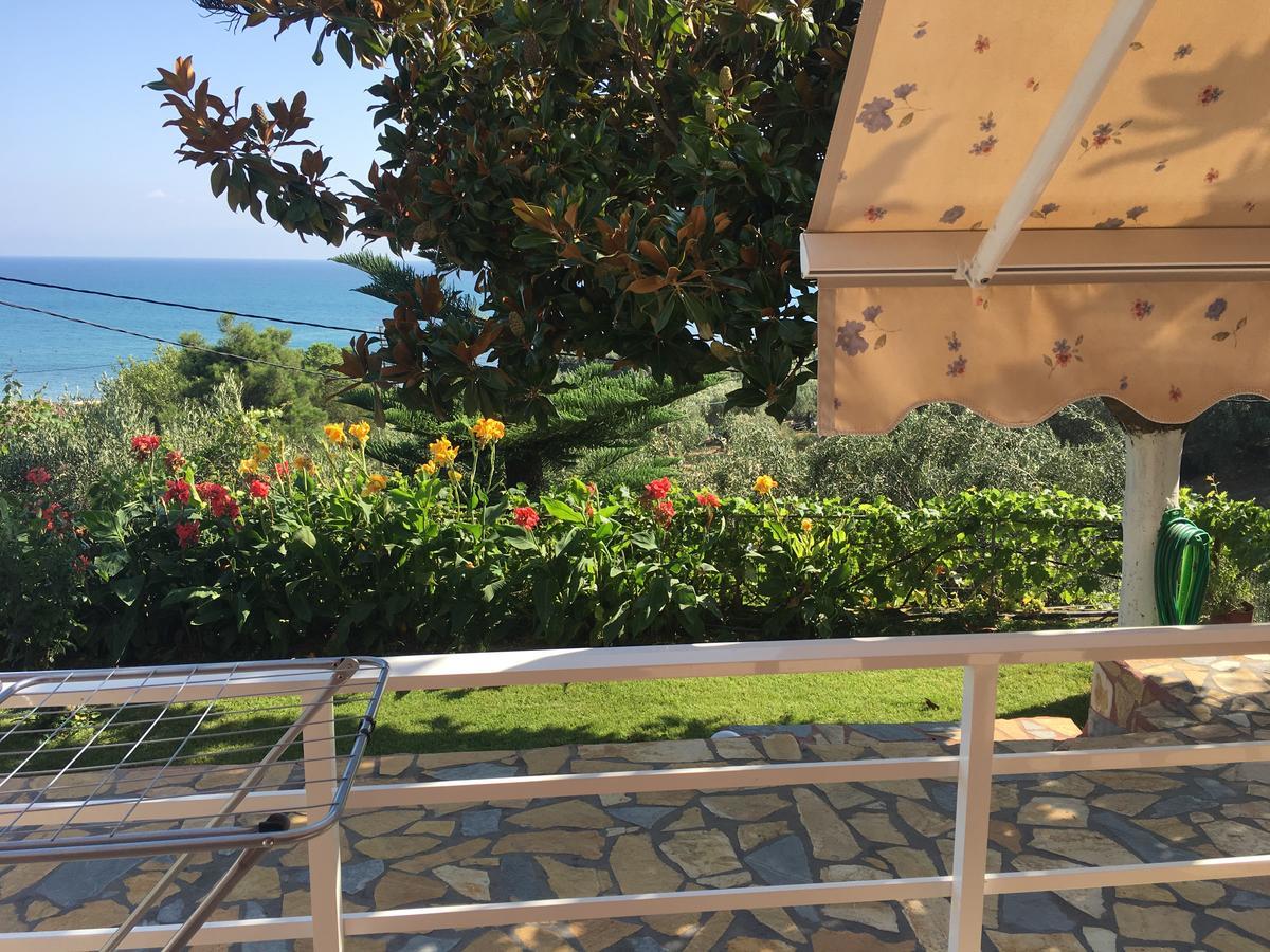 Spiros Guest house Kastrosikia