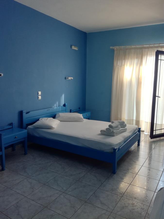 Hotel Avra 3*