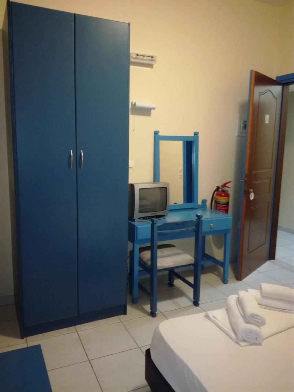 Avra Hotel