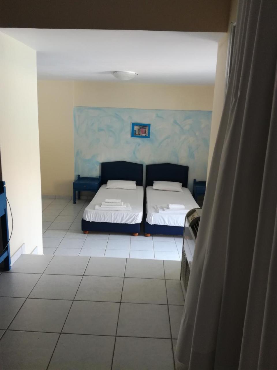 Hotel Avra
