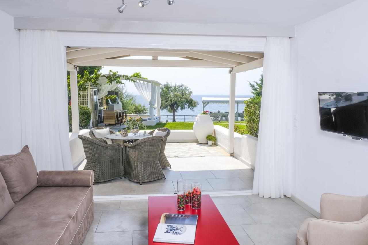 Apartment Acrotel Athena Elia Nikitis