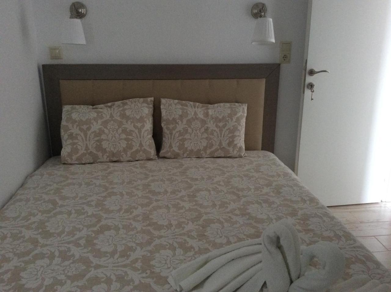 Marina Hotel