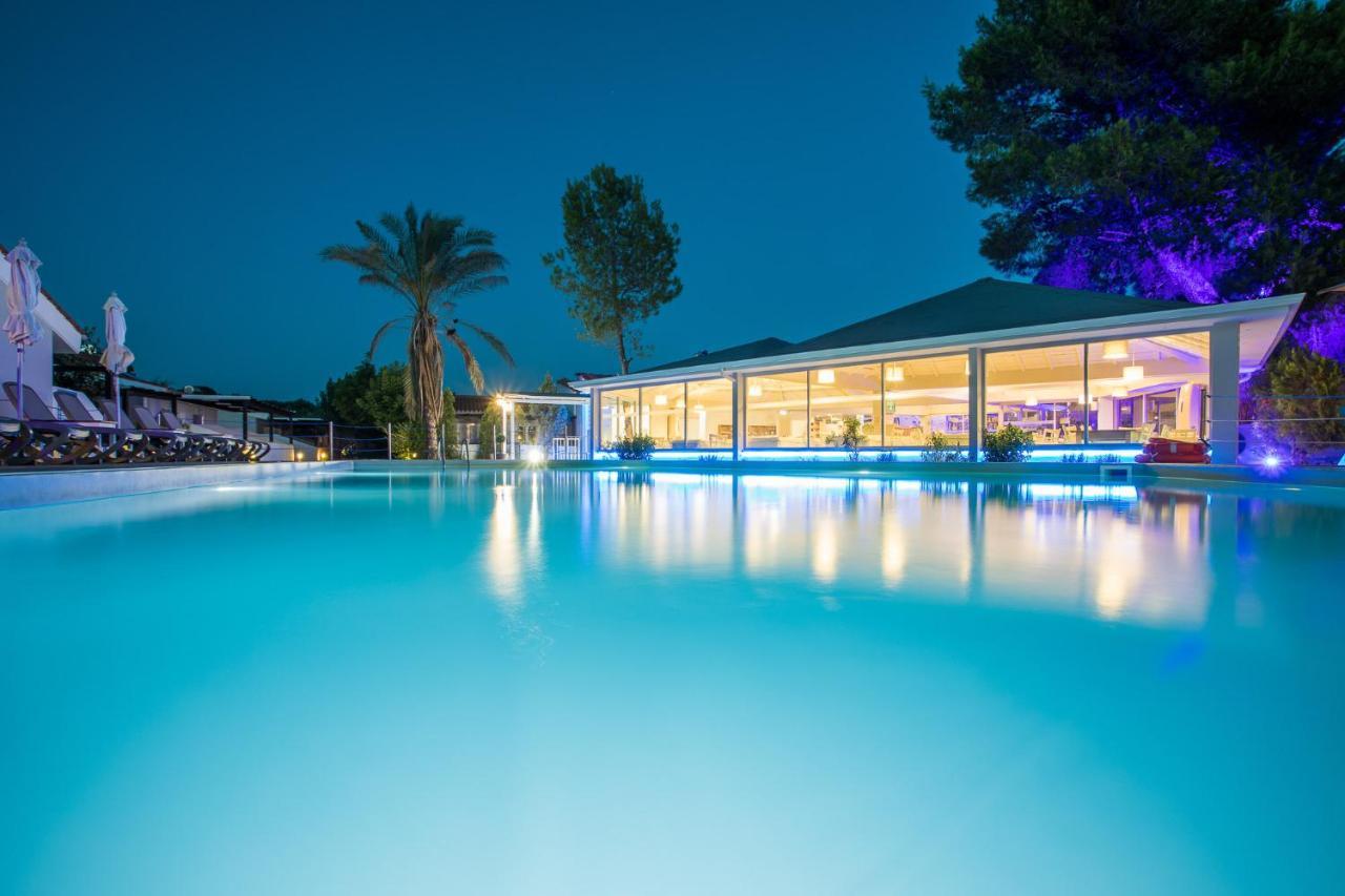 Hotel Coral Blue Gerakini