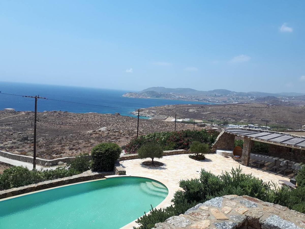 Lia Luxury Villa *