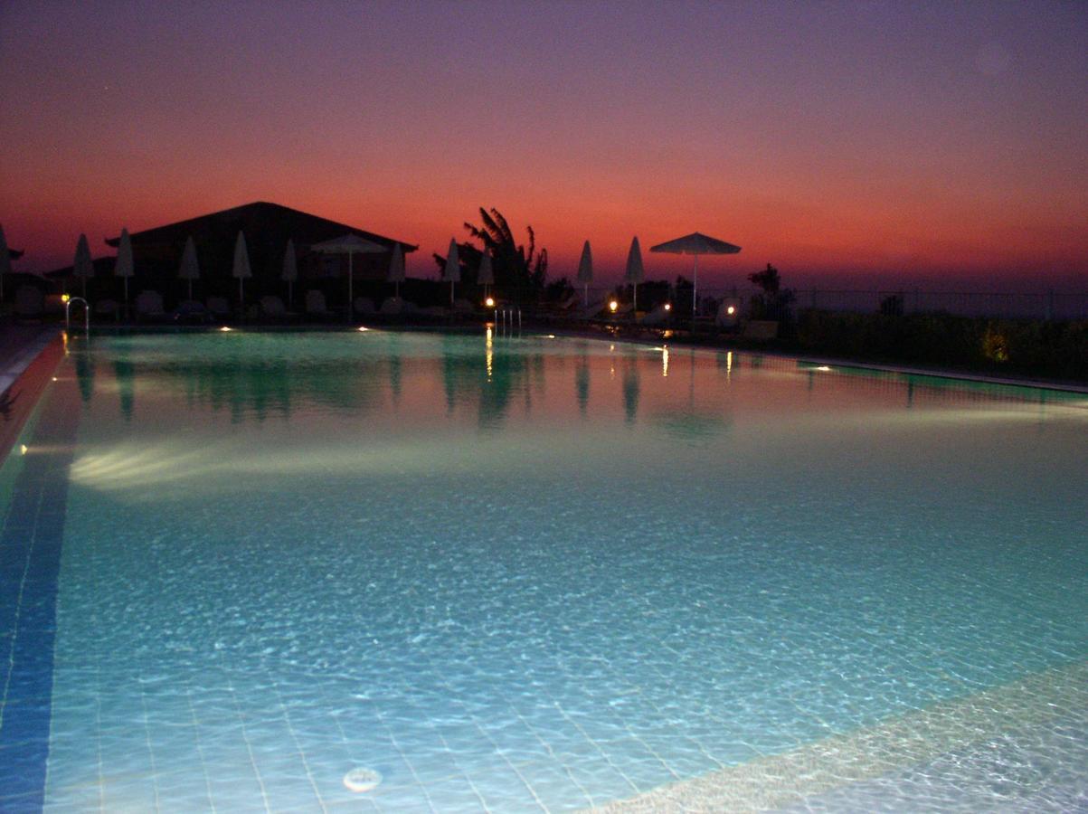 Astra Village And 4* Livathos (Kefalonia)