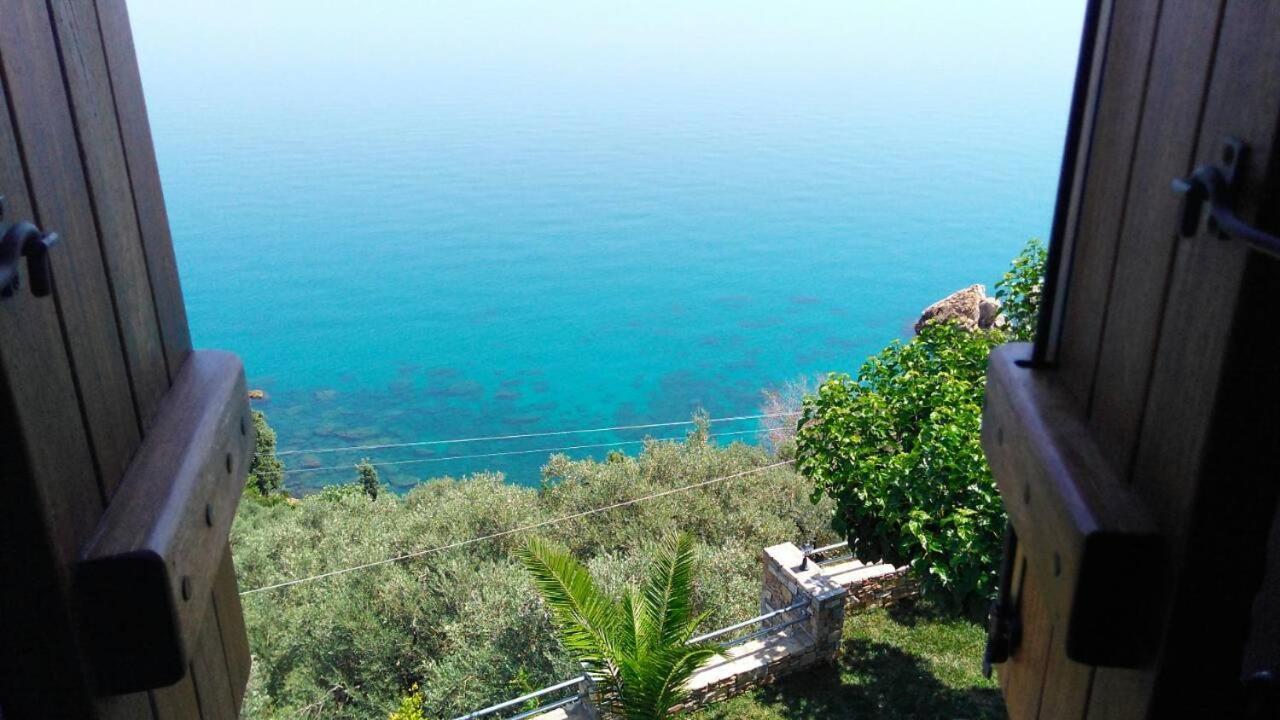 Guesthouse Enastron * Chorefton
