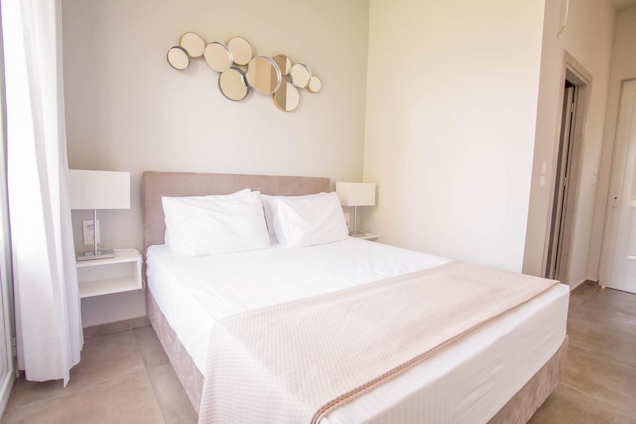 Teatro Deluxe Hotel Kato Rodini