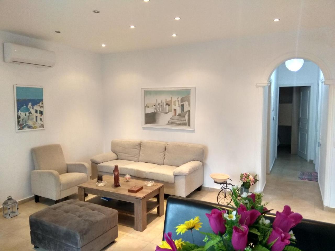 Aroma Cavas Apartment *