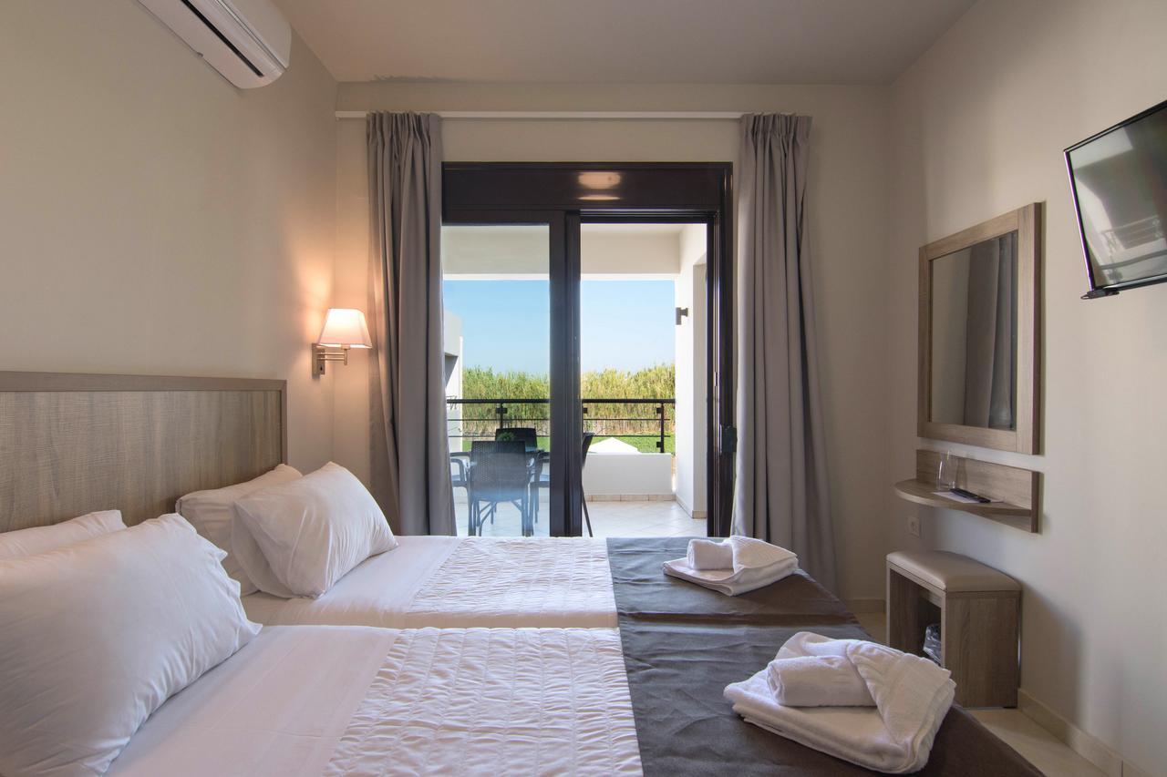 Carisa Hotel 3*