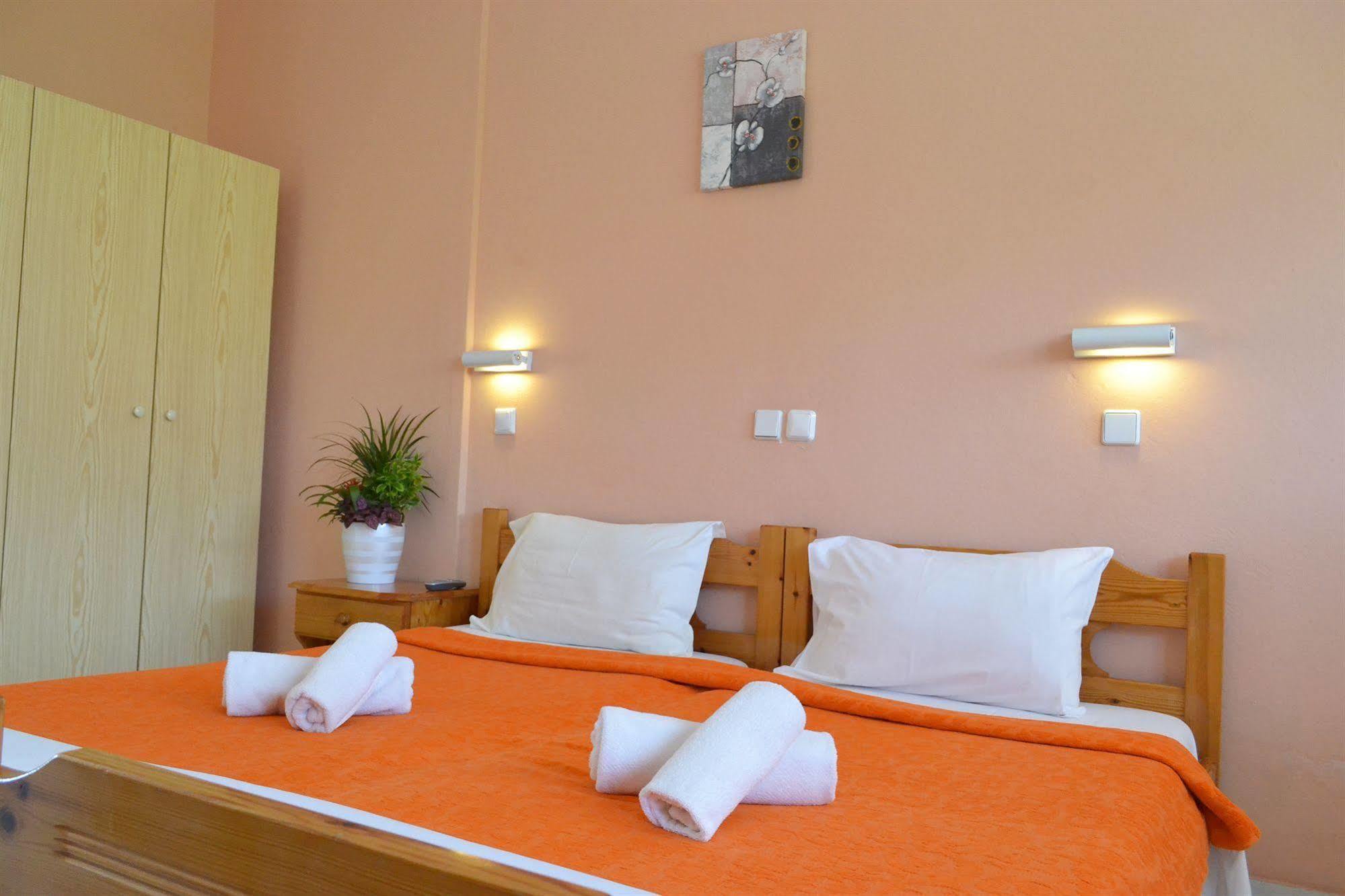 Hotel Effies Dreams Studio 2*