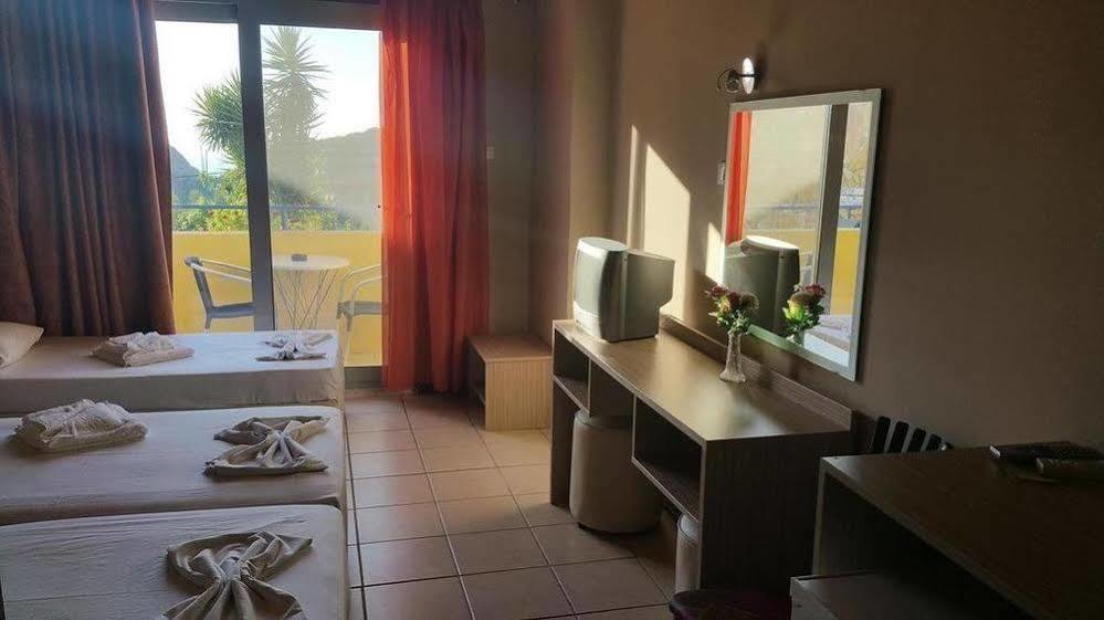 Hotel Politia Agios Nikitas