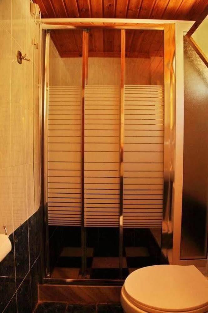 Politia Hotel 3*