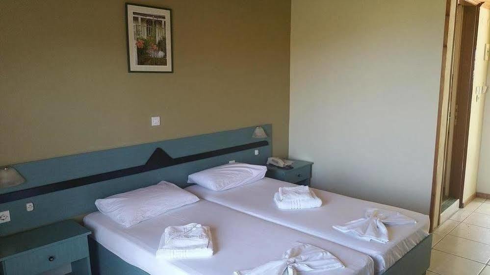 Hotel Politia Agios Nikitas