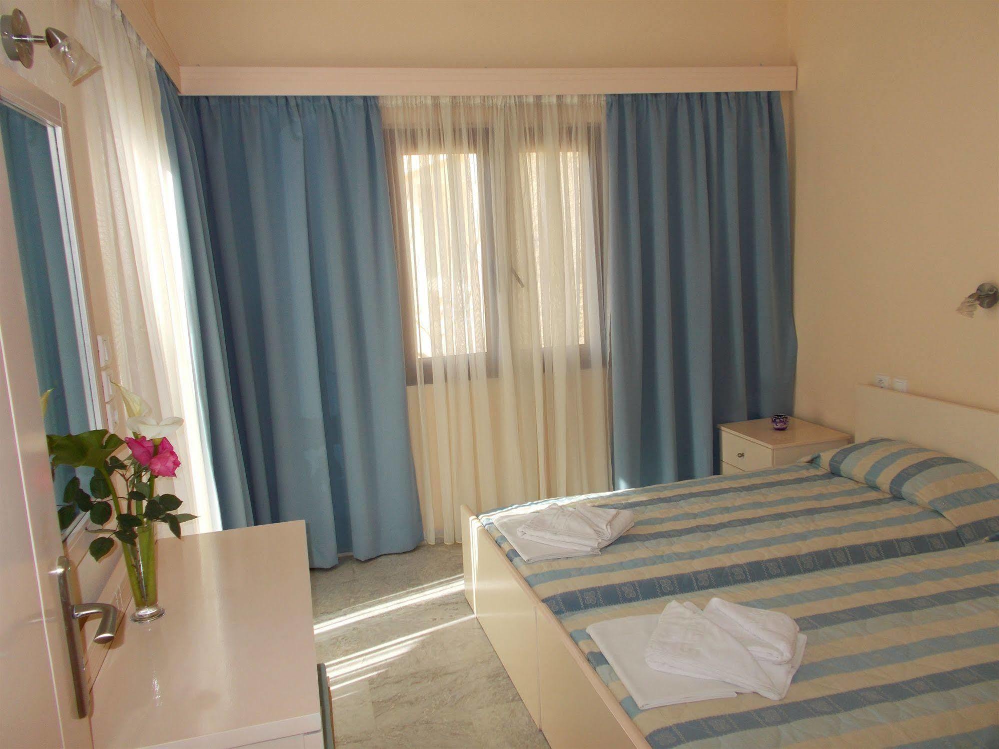 Katerini 3* Platanes (Rethymno)