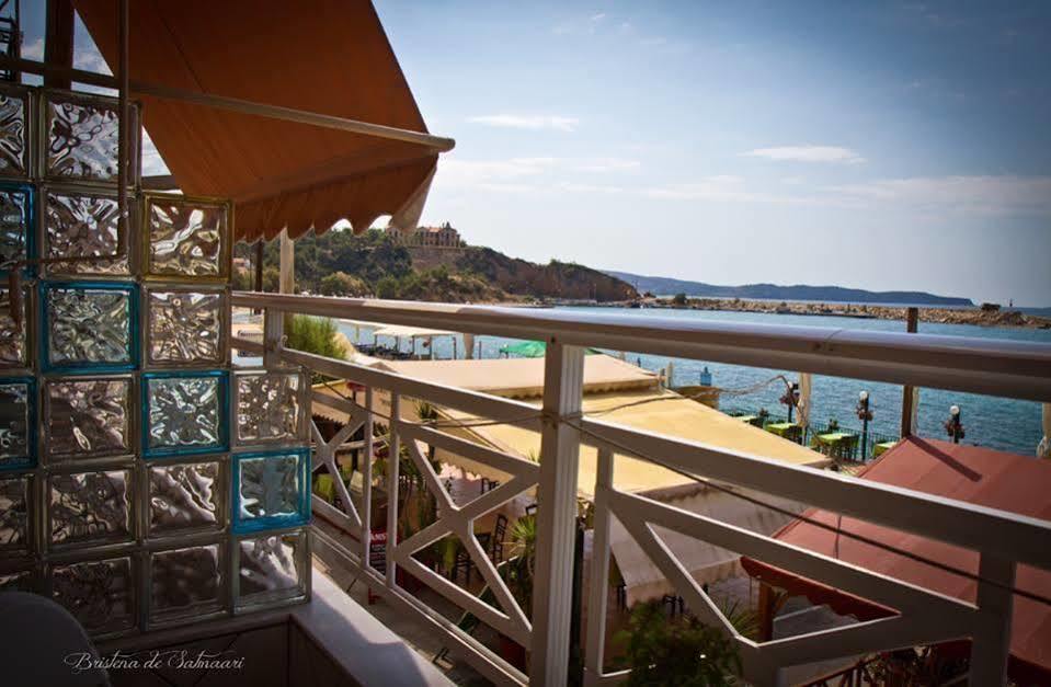 Molos Hotel