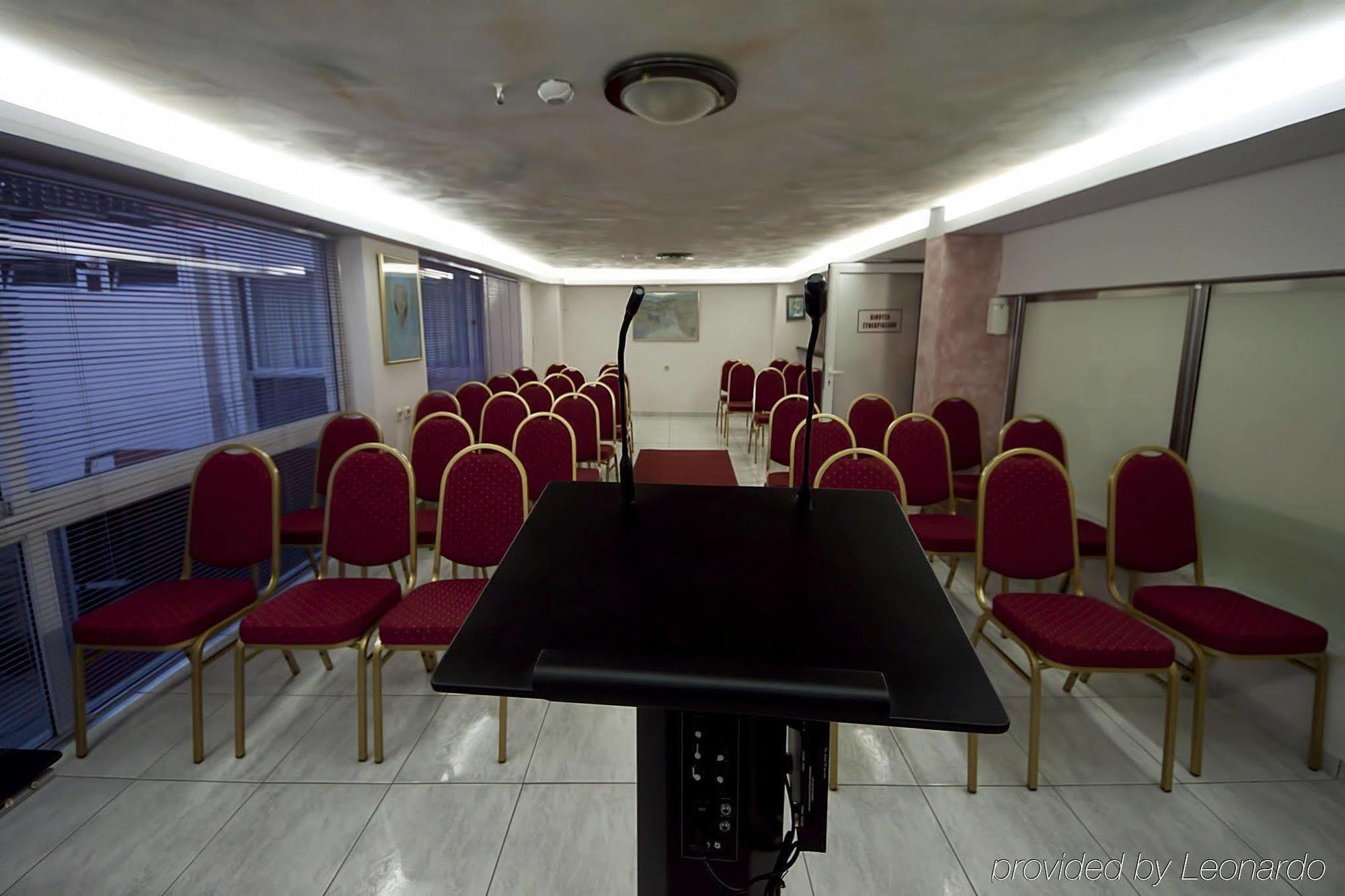 Life Hotel 3*