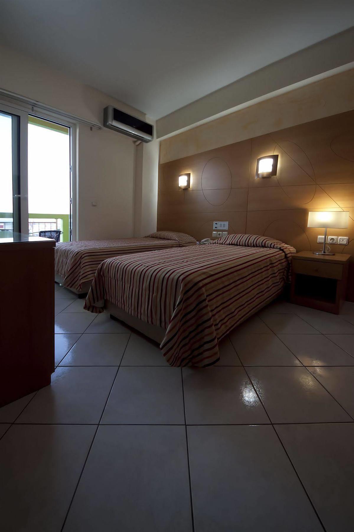 Life 3* Heraklion (Crete)