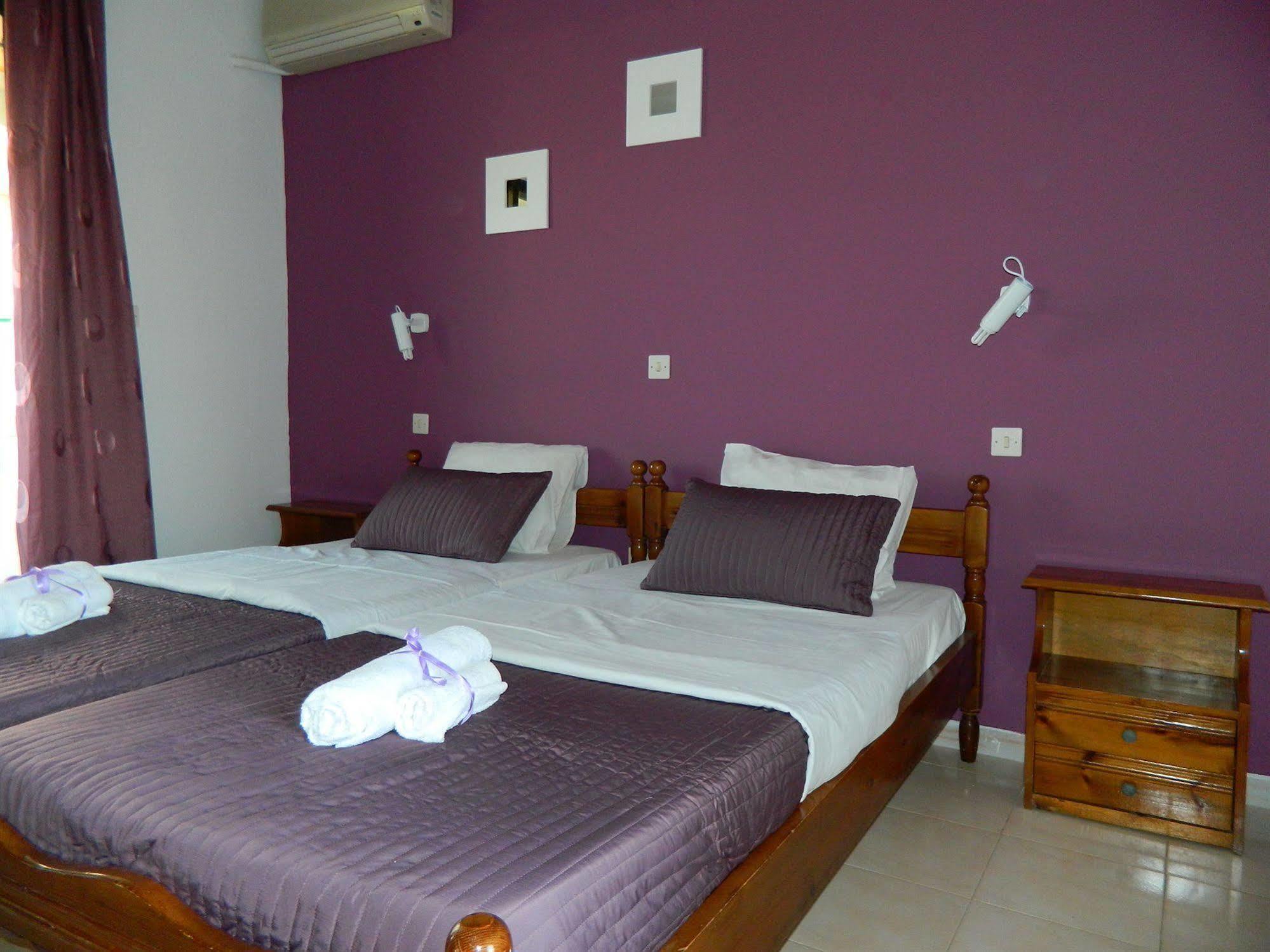 Aparthotel Roseberry Faliraki