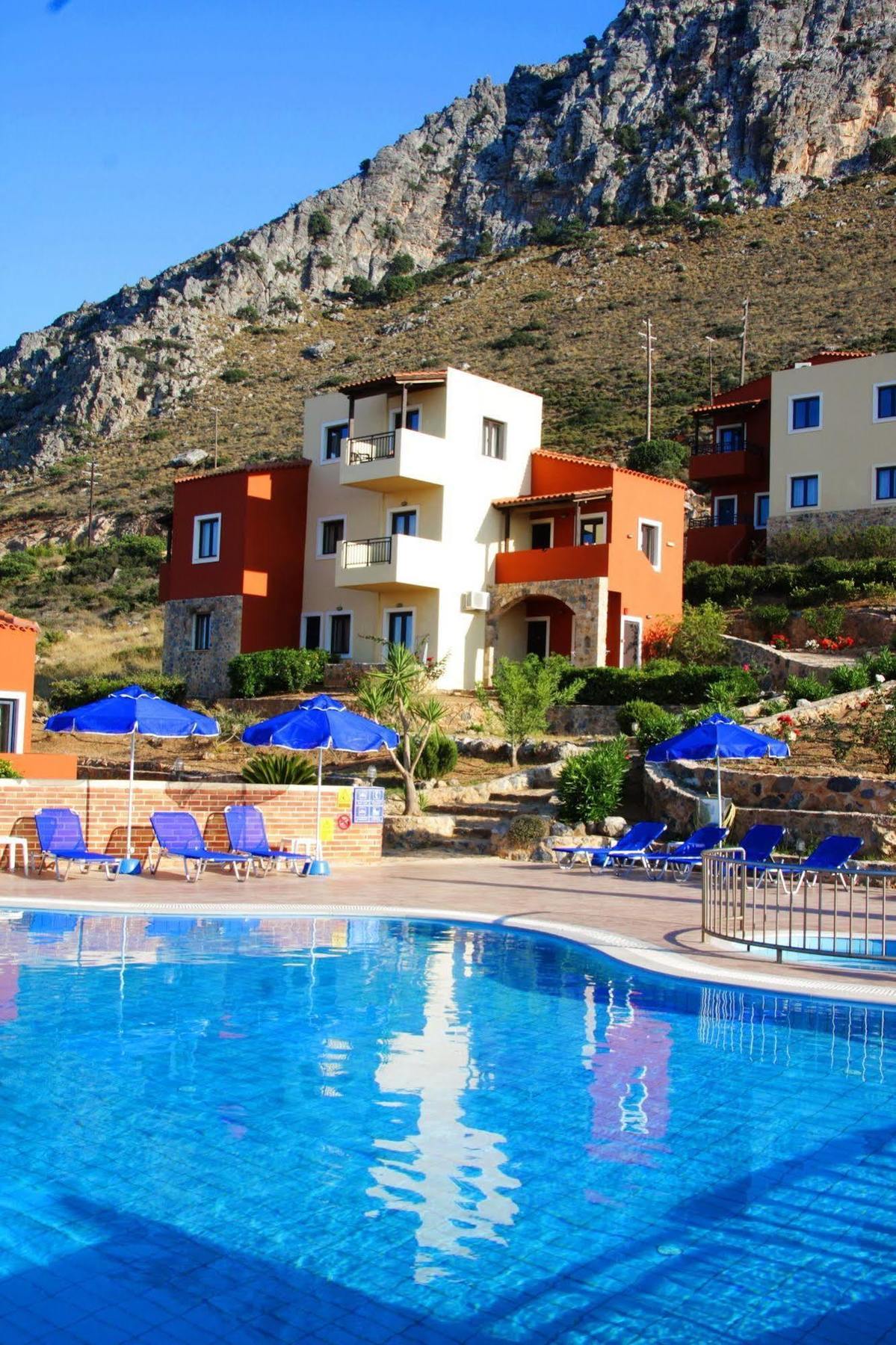 Apartment Amazones Driades Piskopiano