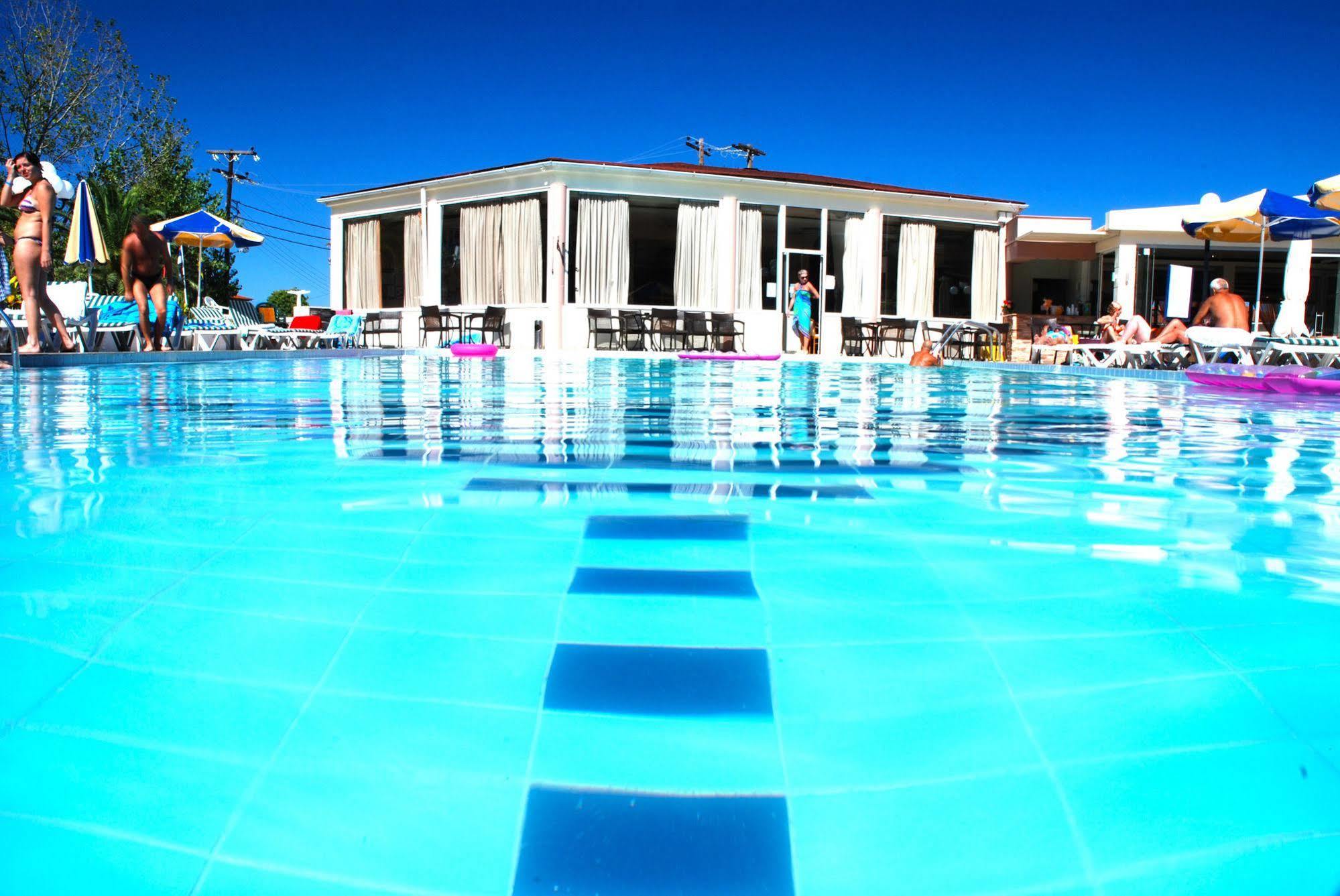 Hotel Commodore Argassi