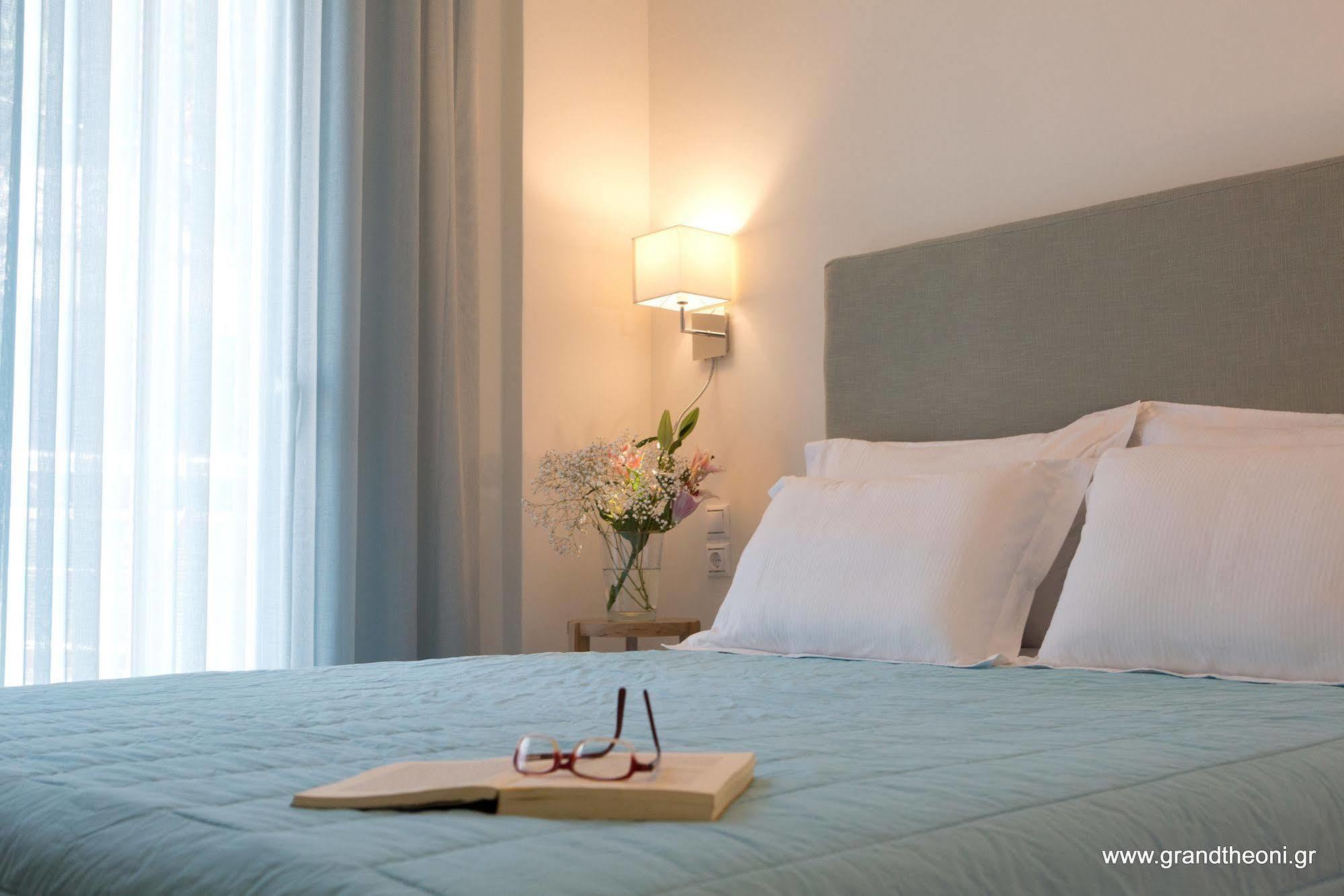Hotel Grand Theoni Boutique & Vasiliki (Lefkada)