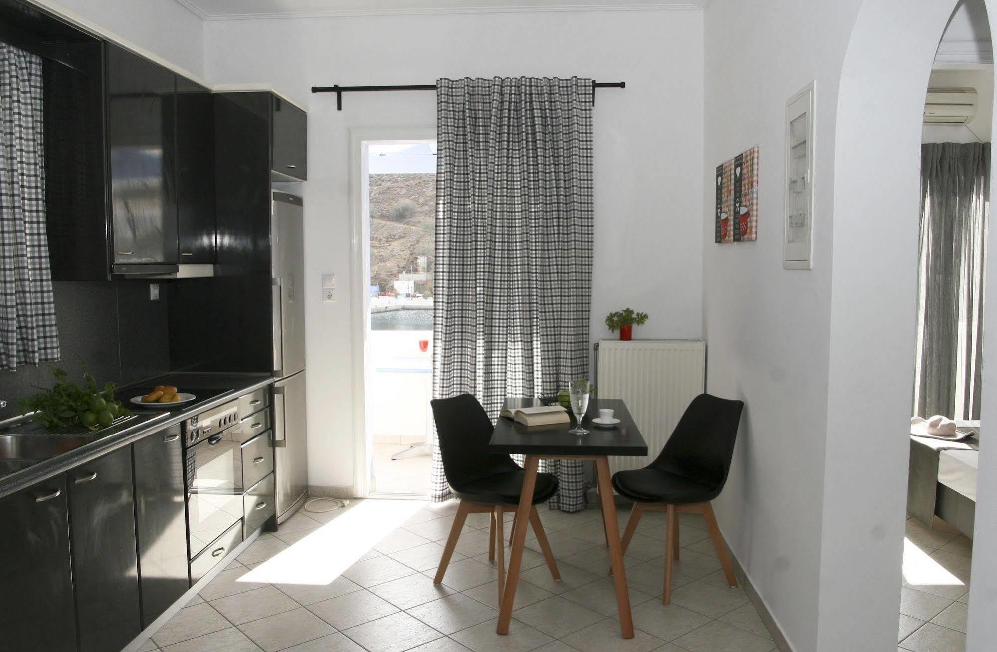 Vithos Apartment 5*