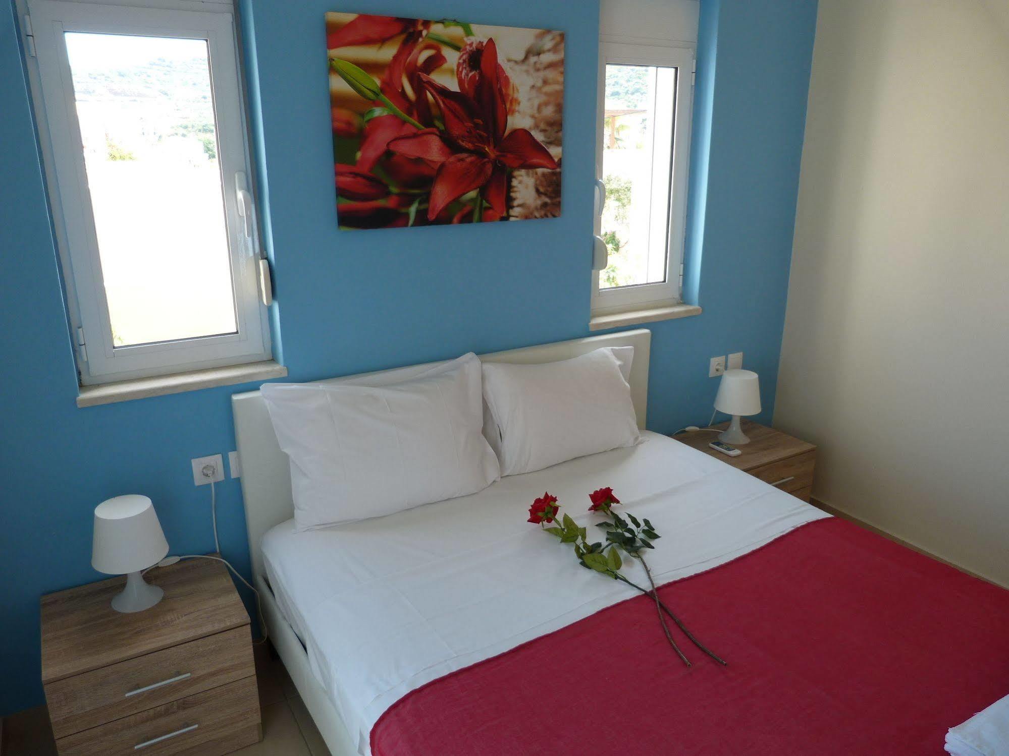 Azure Villa *