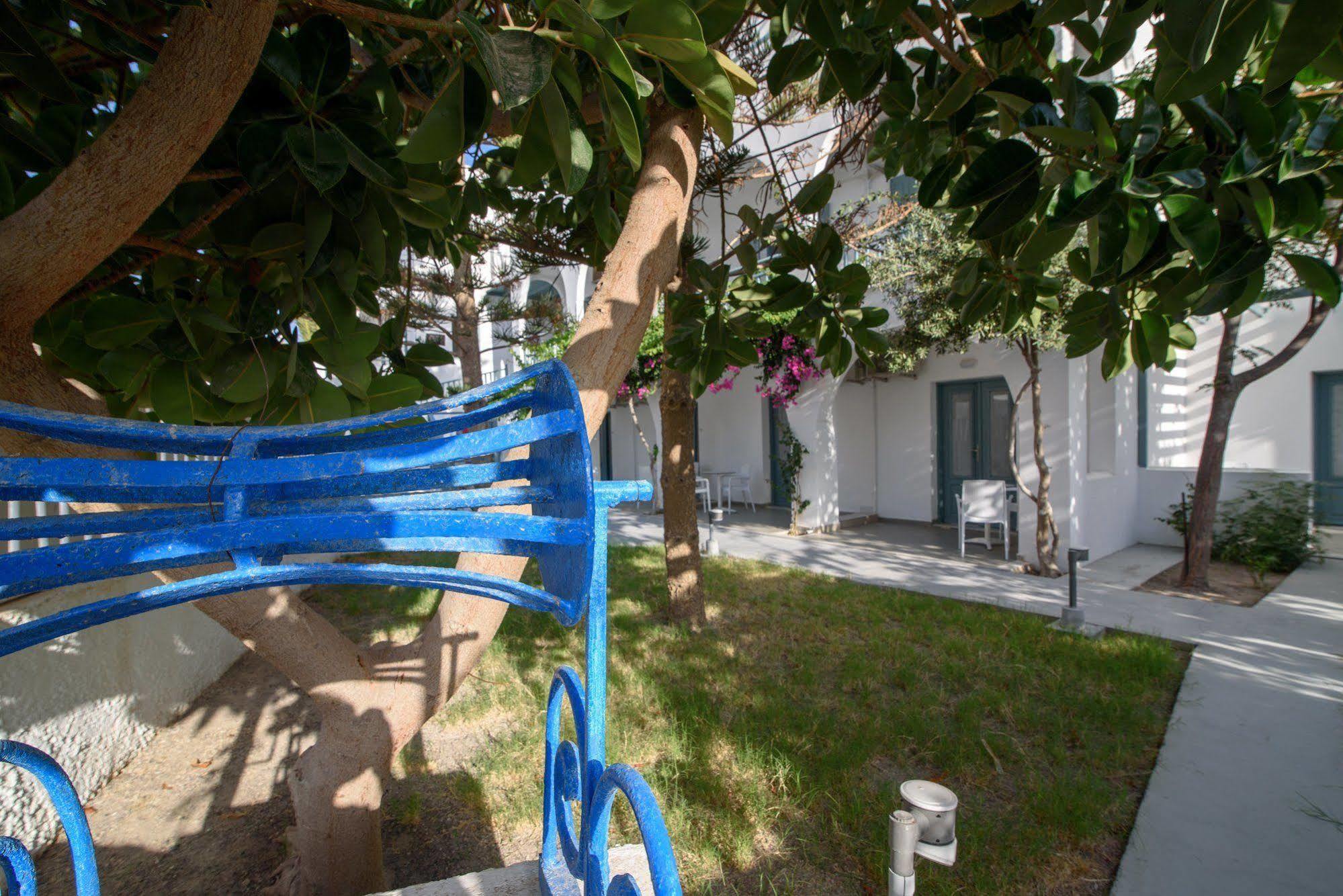 Iris Boutique 3* Kamari (Santorini)