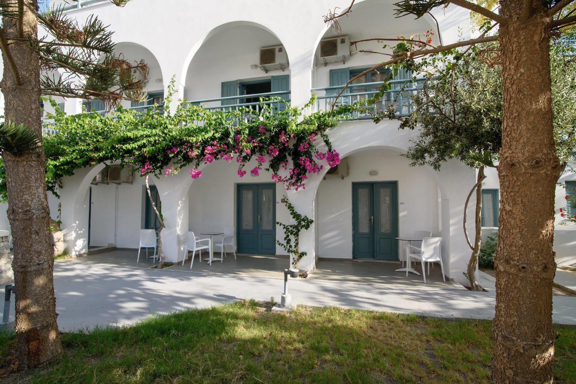 Iris Boutique Hotel