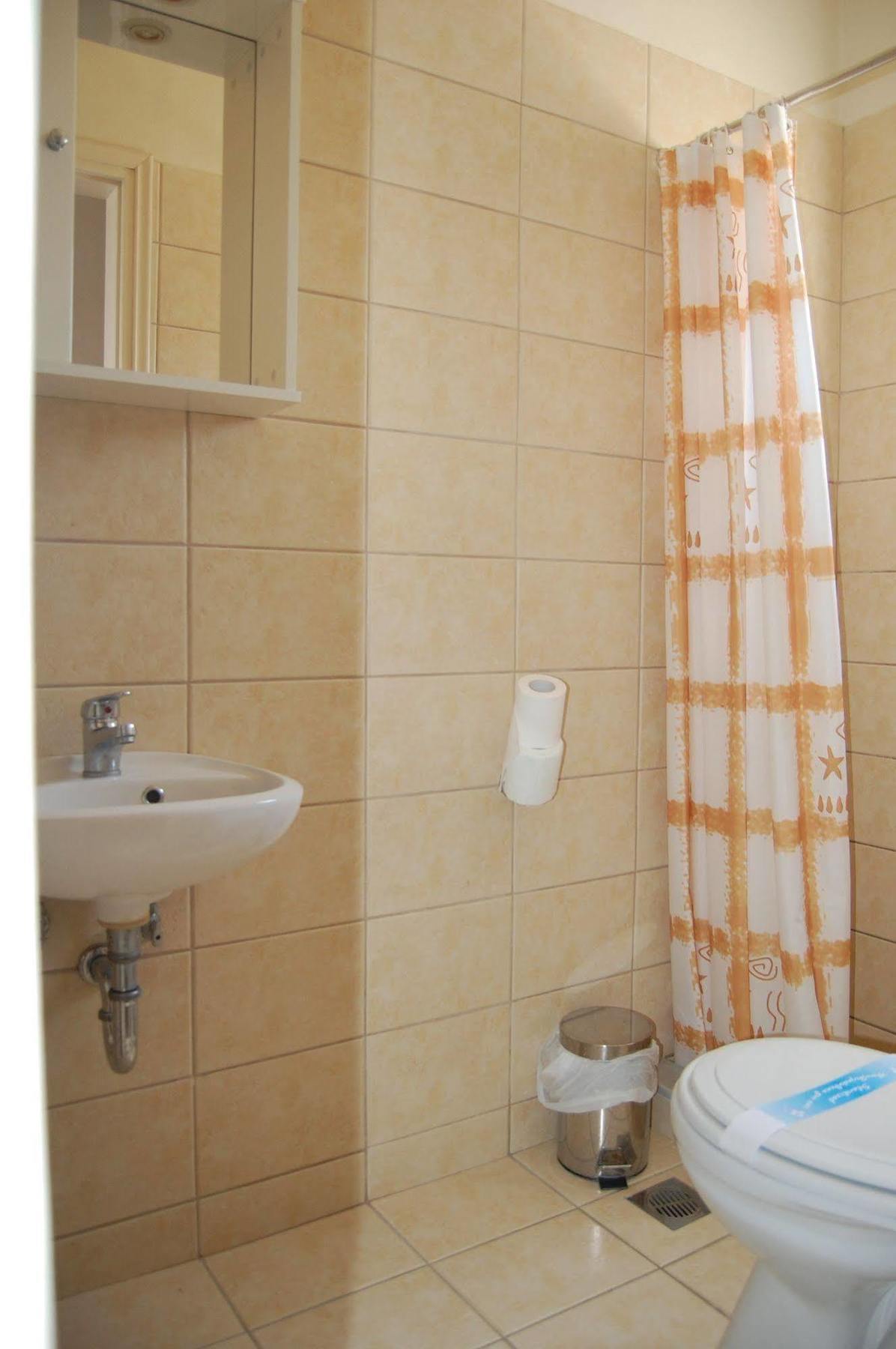 Cavo Petra Hotel