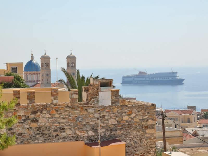 Bed & Breakfast 1901 Hermoupolis 3*