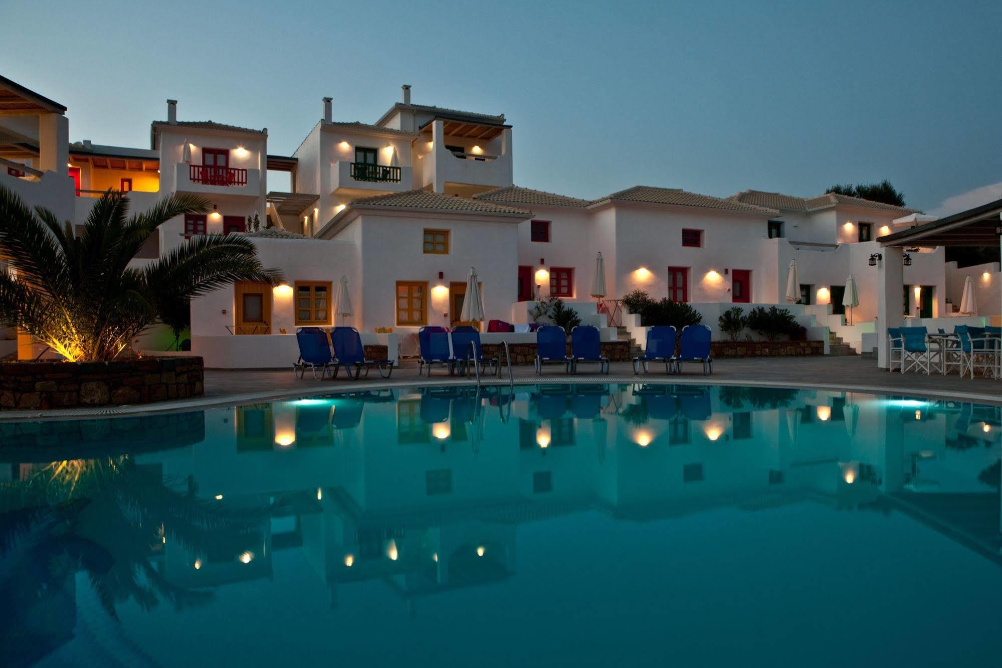 Aparthotel Viva Mare Foinikounta Finikounta
