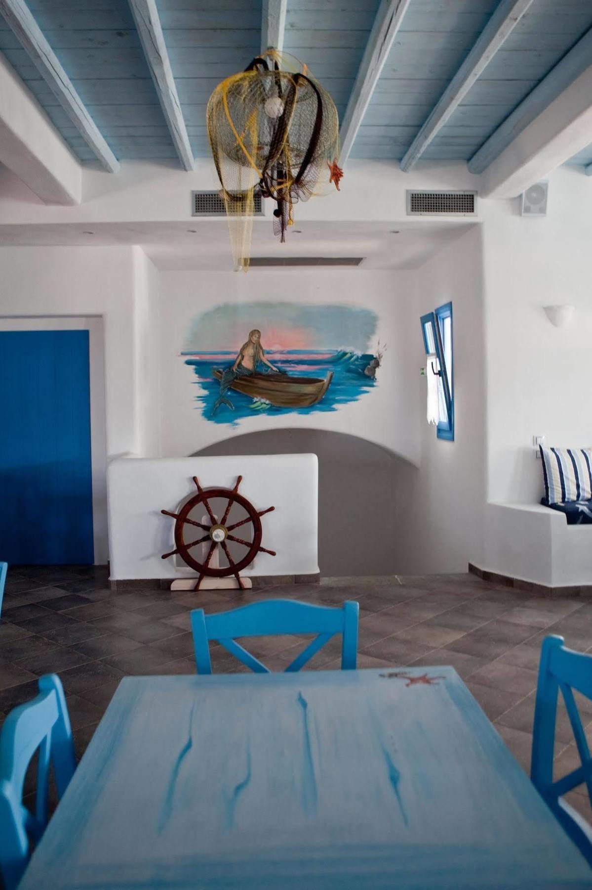 Viva Mare Foinikounta Aparthotel 3*
