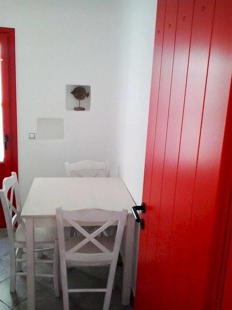 Viva Mare Foinikounta Aparthotel Finikounta