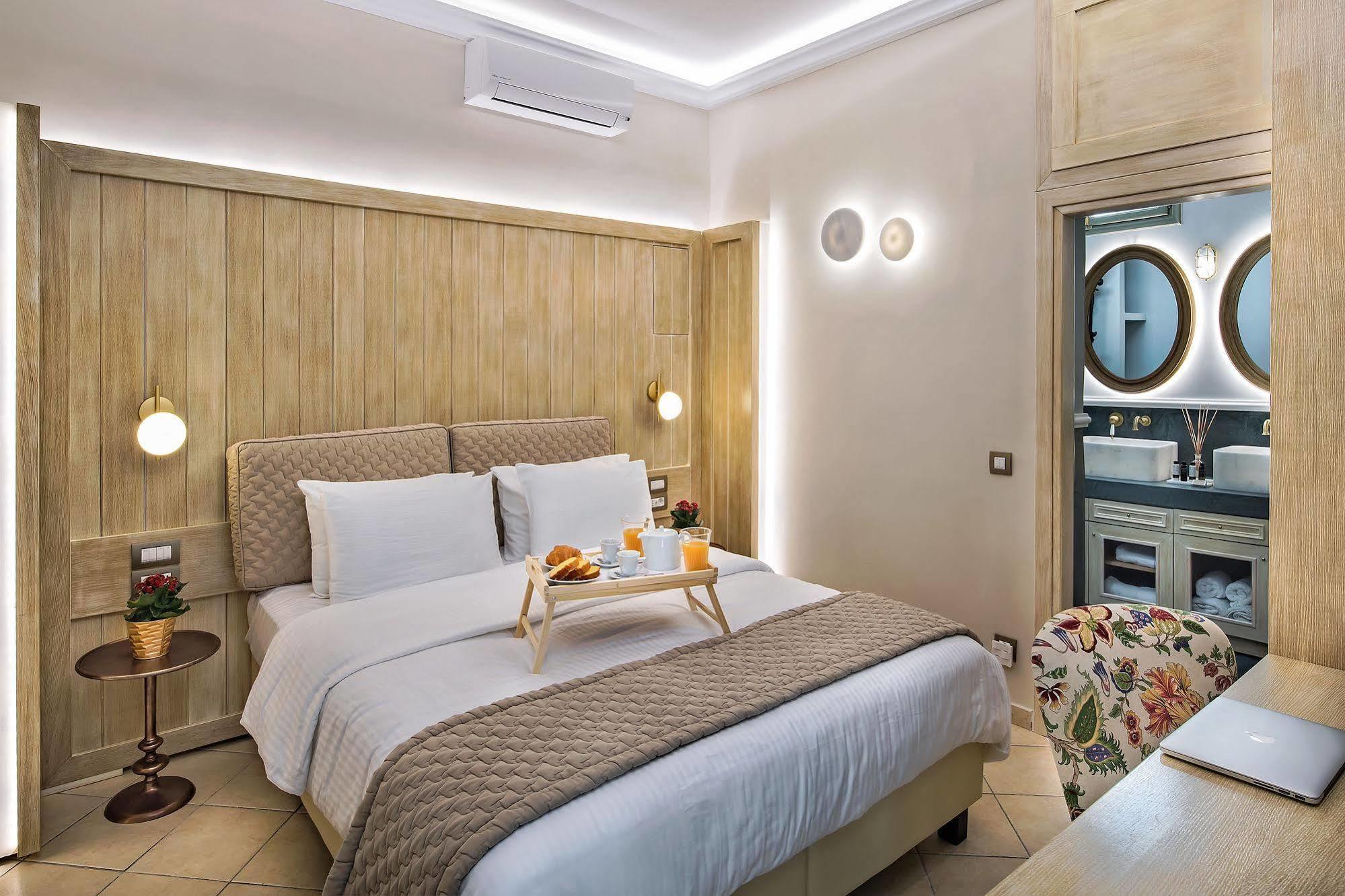 Malteza Private Villa Imerovigli (Santorini)