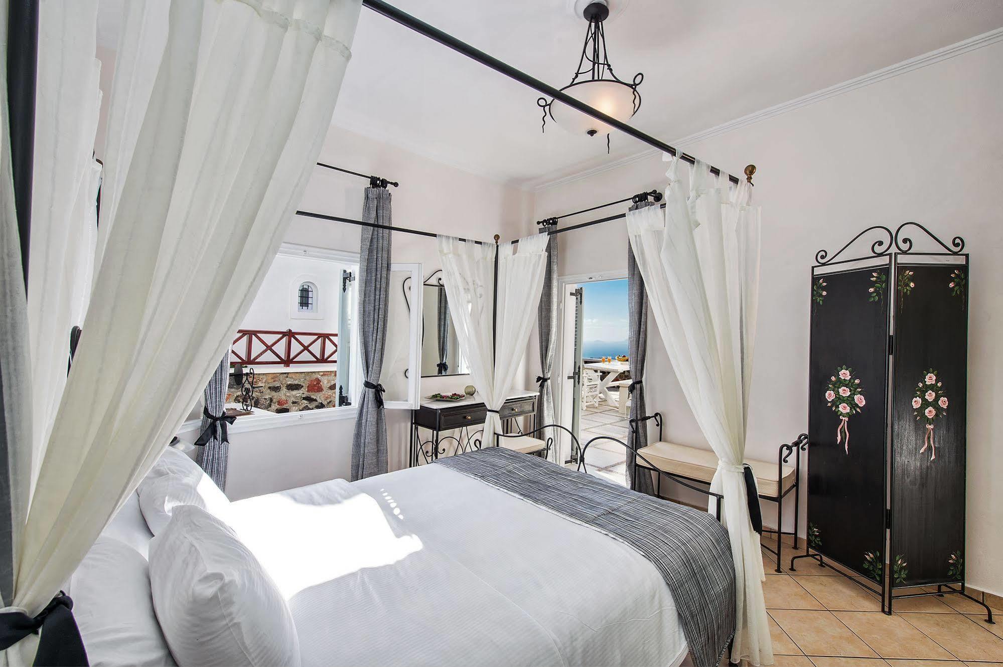 Villa Malteza Private Imerovigli (Santorini)