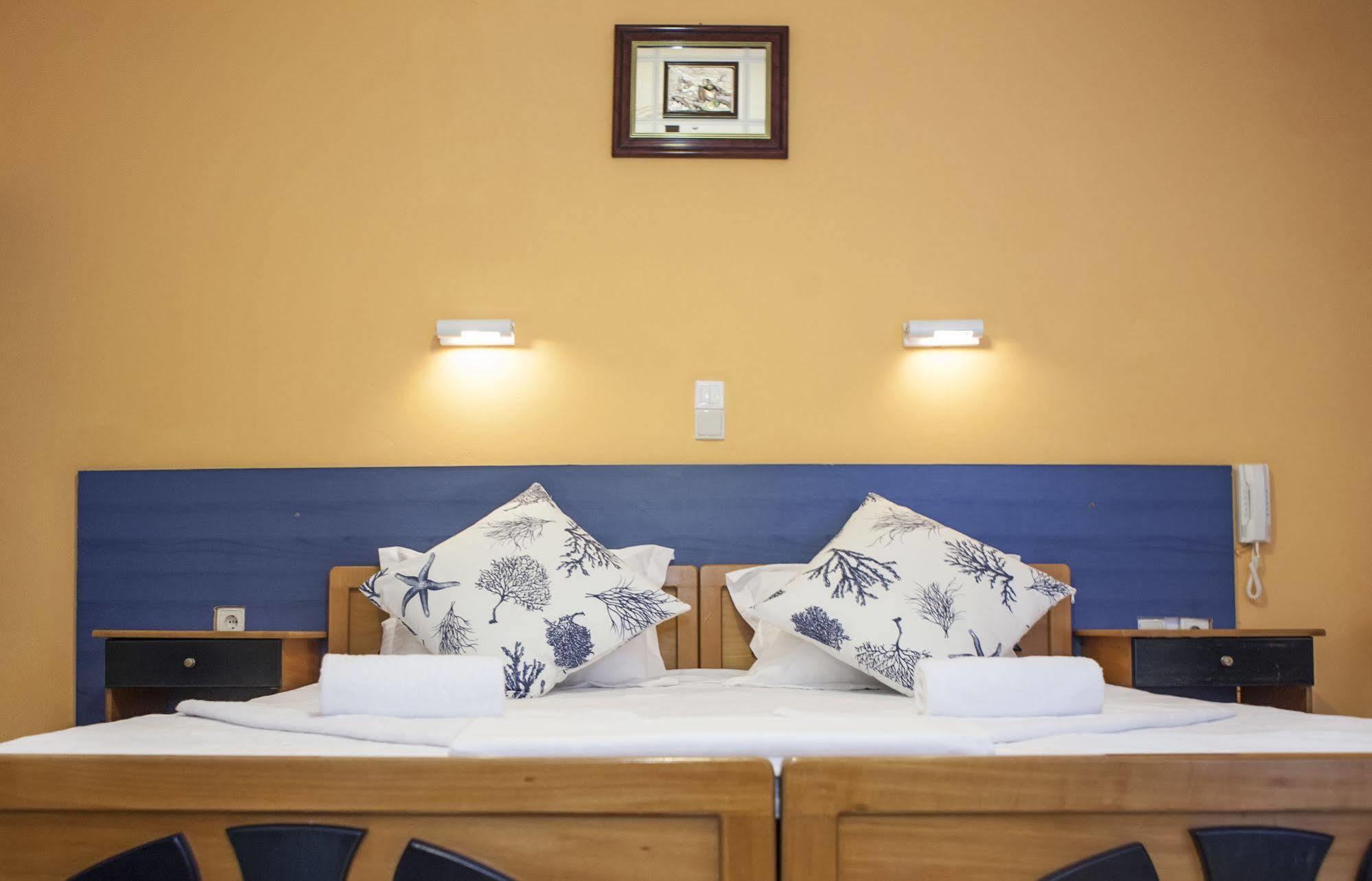 Hotel Stephanie 2*